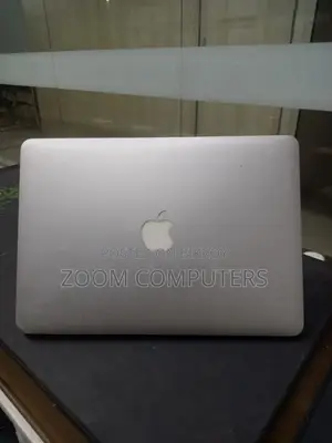 Laptop Apple MacBook Air 2017 8GB Intel Core I5 SSD 128GB
