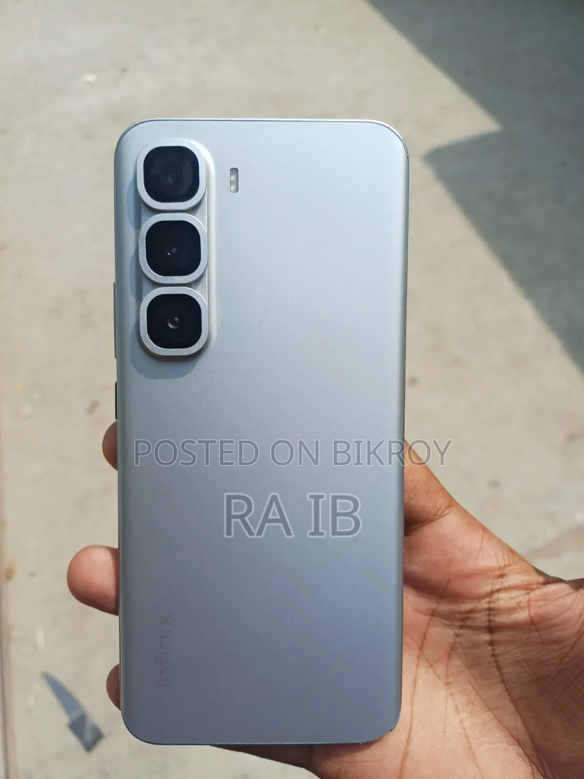 Infinix Hot 60 Pro+ 256 GB Silver