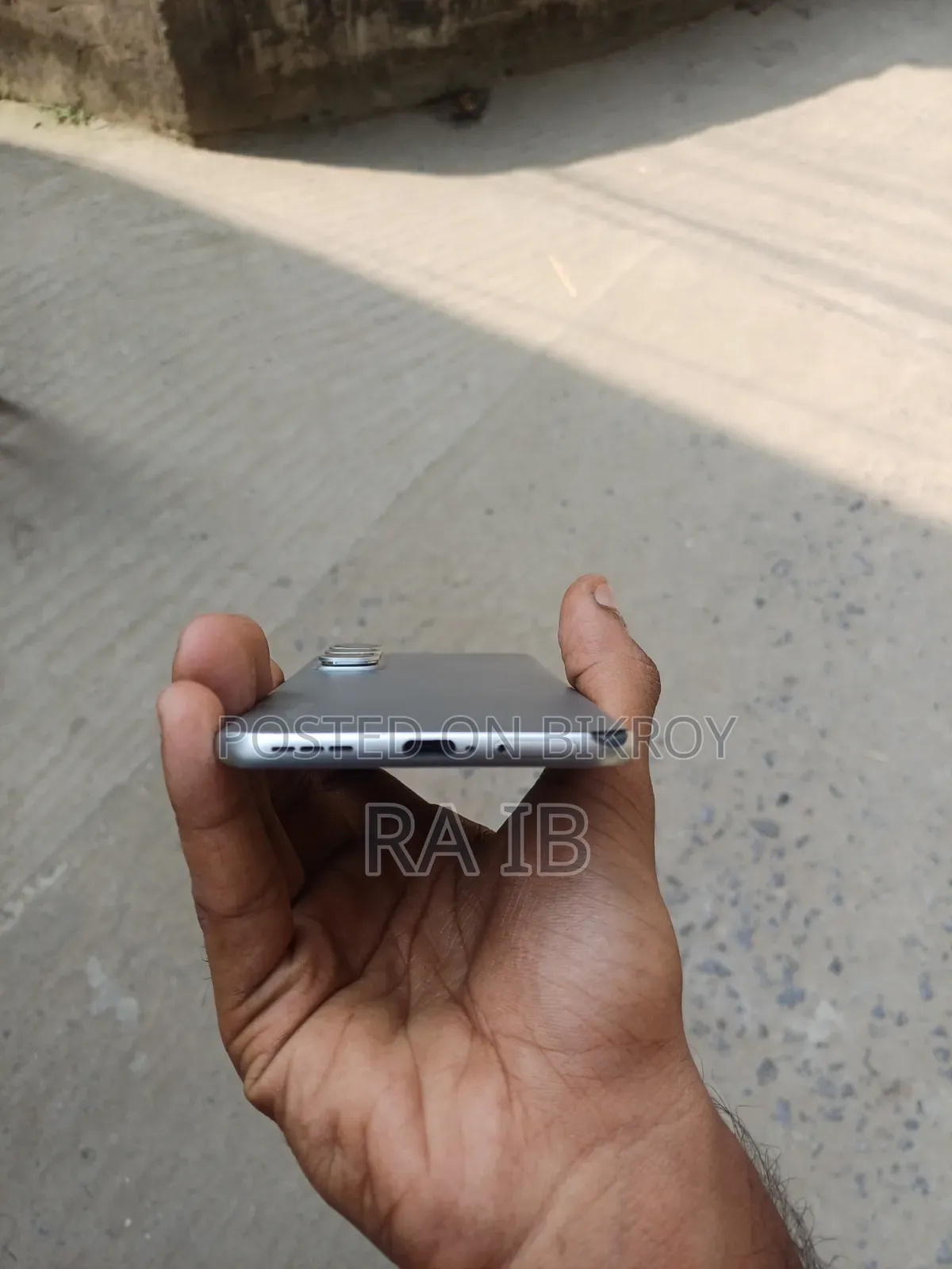 Infinix Hot 60 Pro+ 256 GB Silver