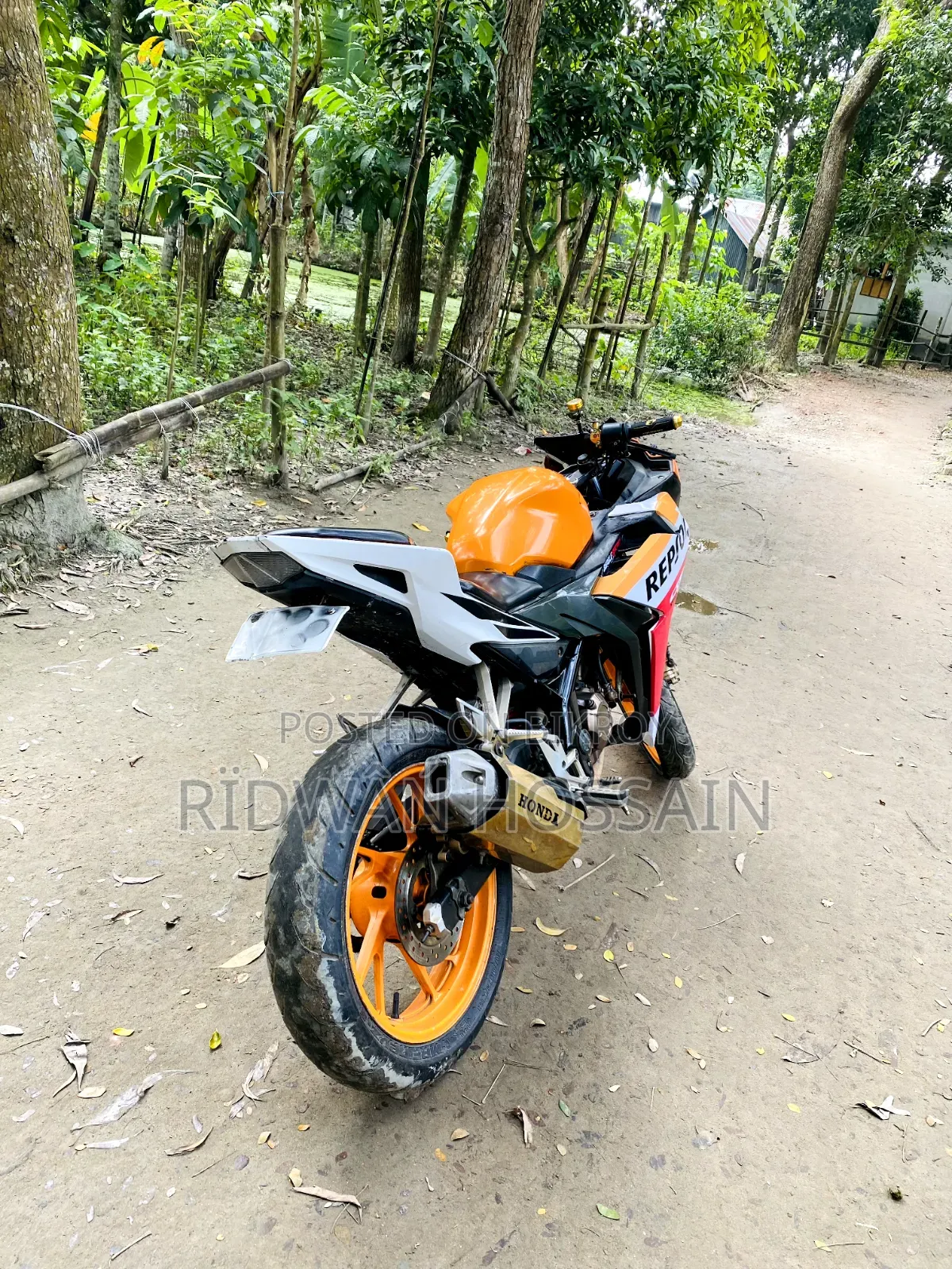 Honda CBR 2018 Yellow