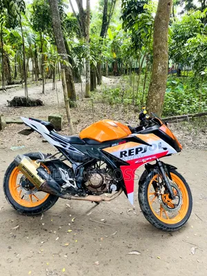 Honda CBR 2018 Yellow