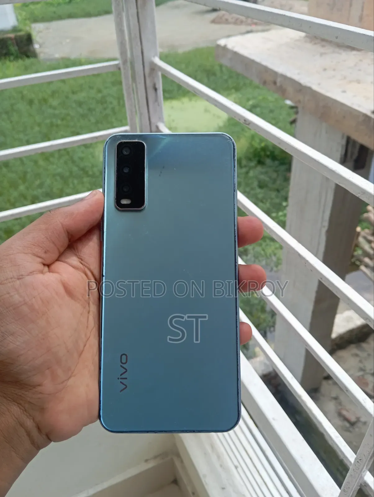 Vivo V20 128 GB Silver