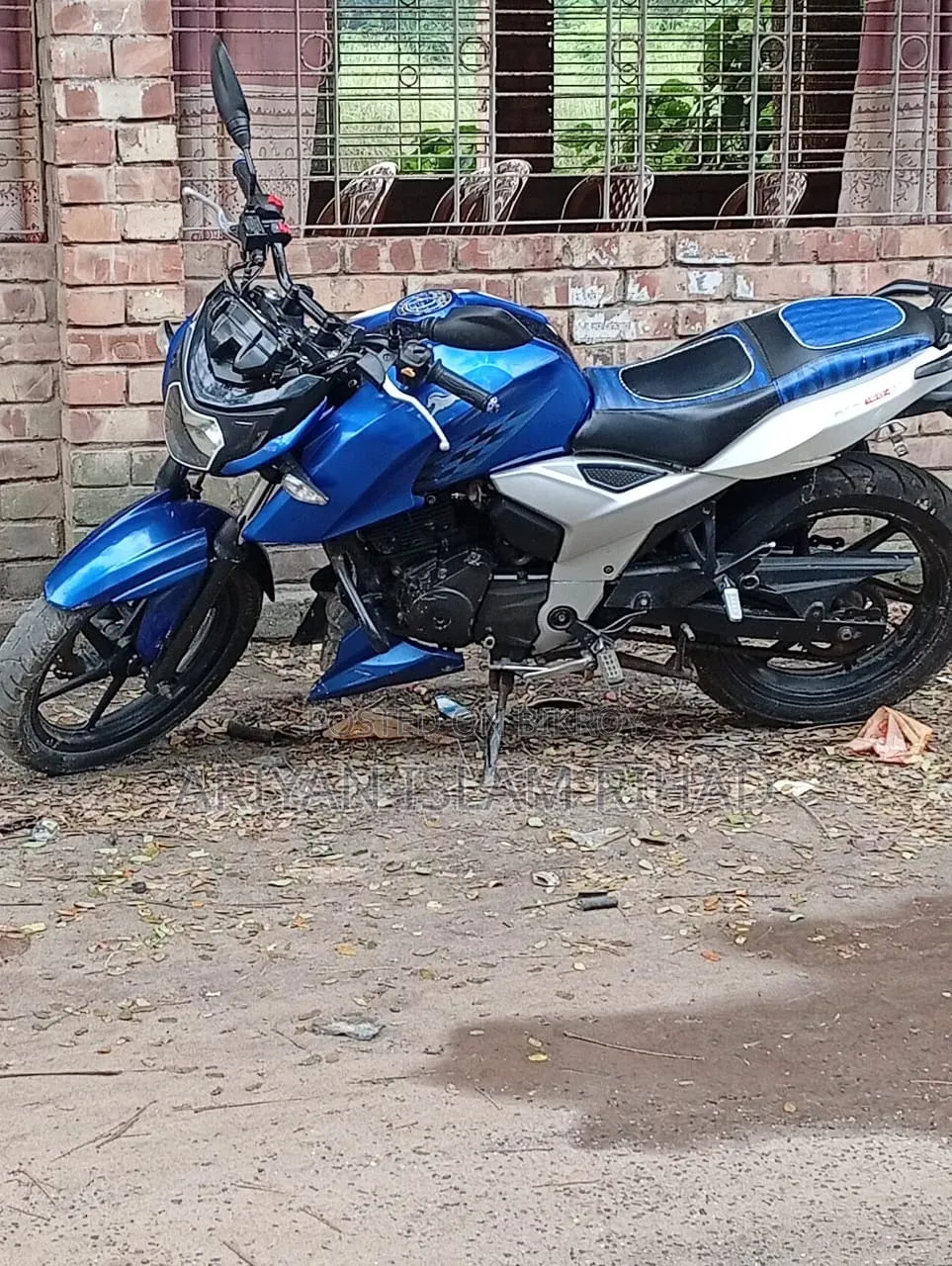 টিভিএস আপাচে ১৬০ ৪ভি ২০১৯ নীল
