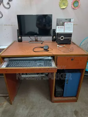 Desktop Computer Asus 8GB Intel Core i5 SSD 128GB