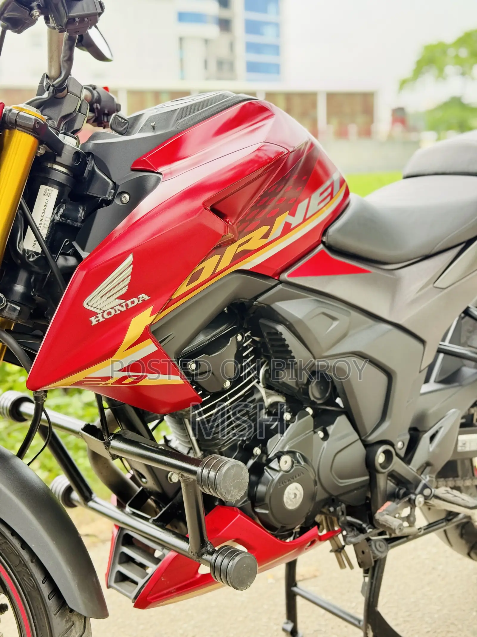 Honda Hornet 2.0 2025 Red