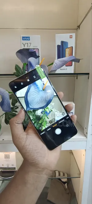 New Realme 256 GB