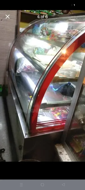 Cake Freezer