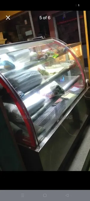 Cake Freezer