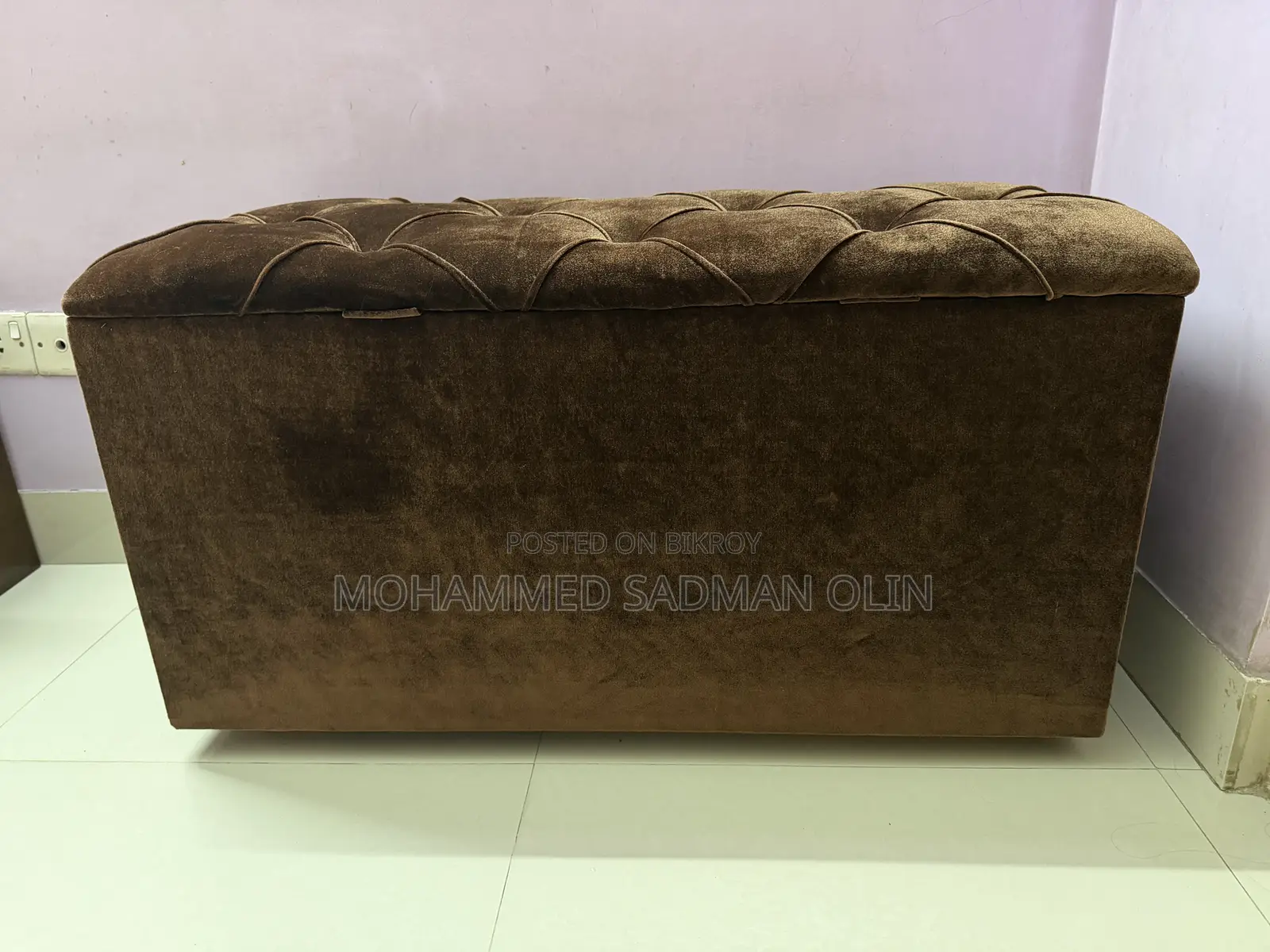 Box Sofa Set