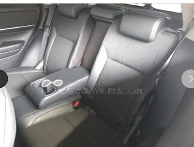Honda Vezel 1.5 Hybrid 2WD 2021 Black