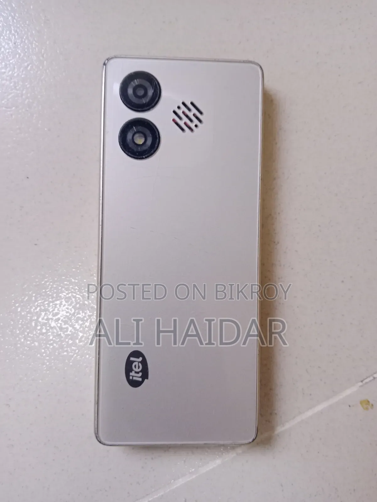 আইটেল ৫১২ জিবি