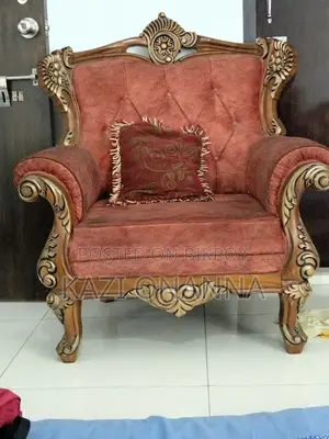 Luxury Antique Wooden Sofa Chair | Heavy Carved Design