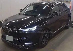 Honda Vezel 1.5 Hybrid 2WD 2021 Black