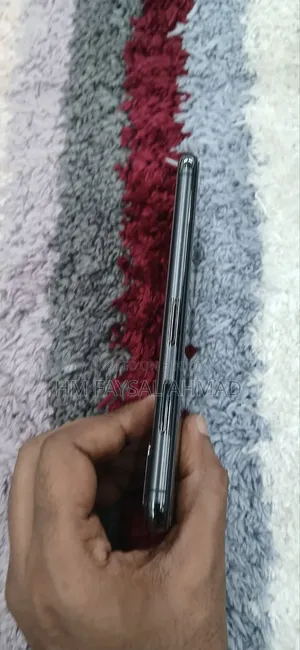 Apple iPhone X 64 GB Black