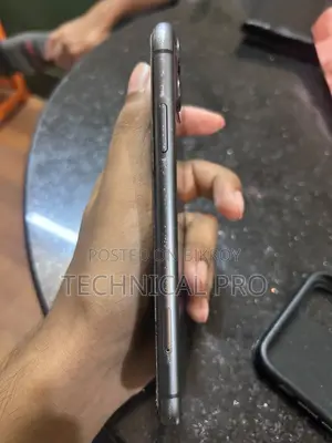 Apple iPhone 11 128 GB Black