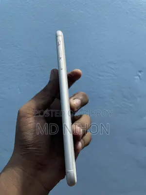 Apple iPhone 8 Plus 64 GB White
