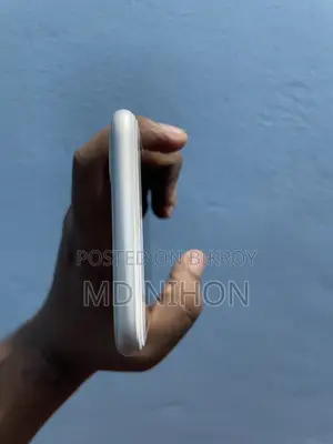 Apple iPhone 8 Plus 64 GB White