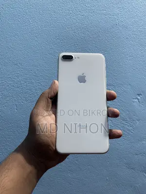Apple iPhone 8 Plus 64 GB White