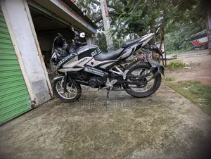 Bajaj 2017 Red