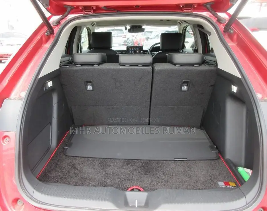 Honda Vezel 2021 Red