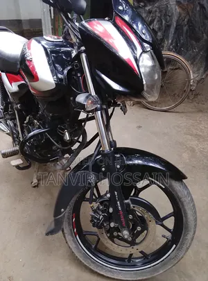 নতুন বাজাজ ডিসকভার ১১০ ২০২৩ কালো