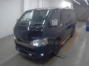 টয়োটা হাইয়েস ২০২৪ ব্ল্যাক