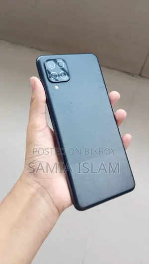 স্যামসাং গ্যালাক্সি এ১২ ৬৪ জিবি ব্ল্যাক