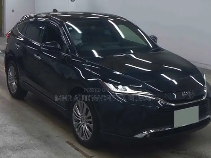Toyota Harrier 2.0 2021 Black