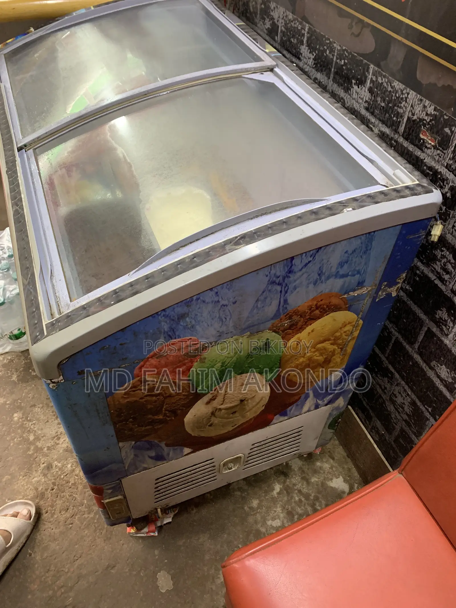 Running deep freezer for storing ice cream for sale