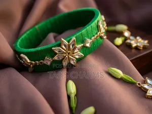 Green Grace With a Touch of Kundan Shine.💚✨