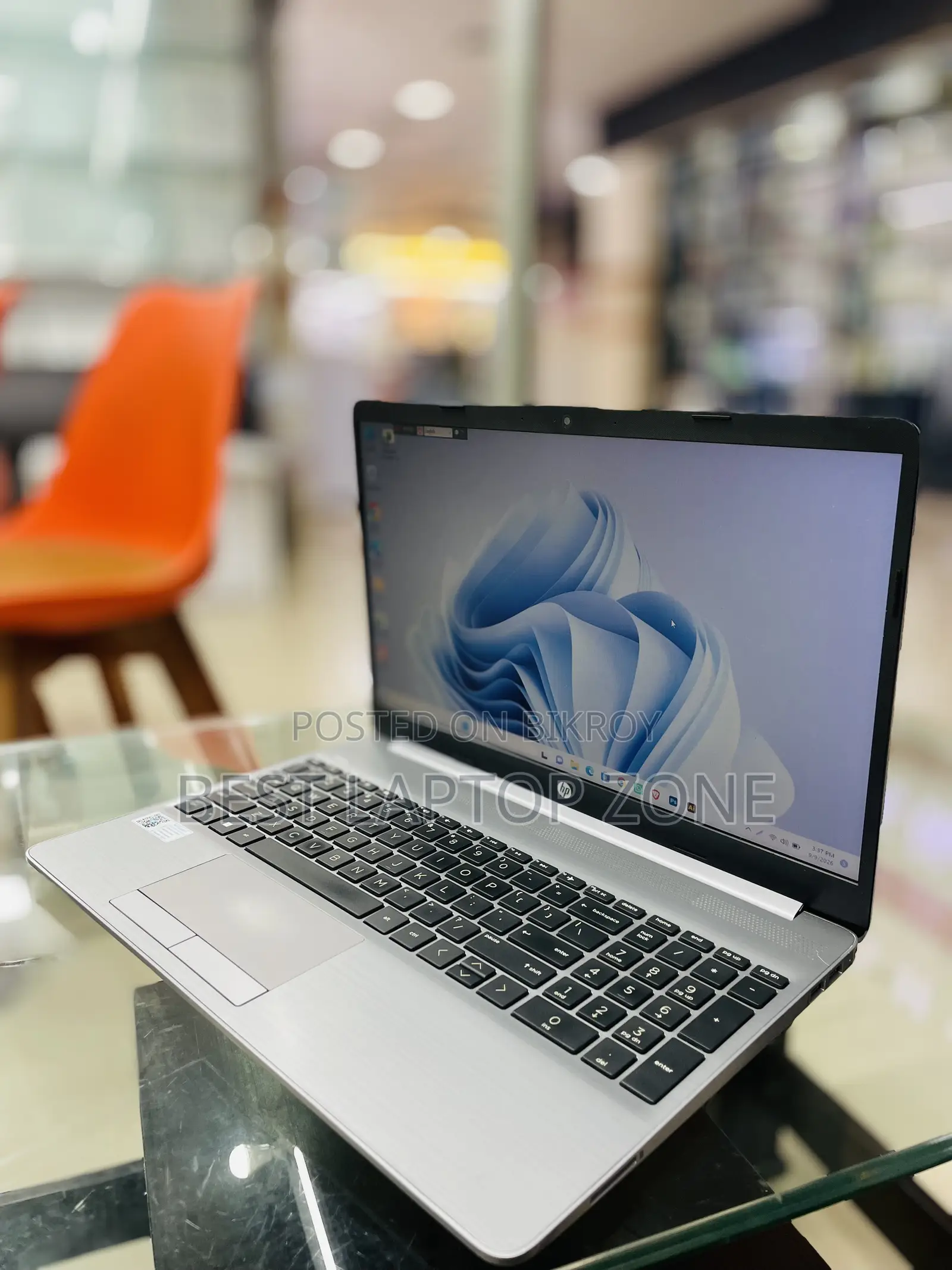 Laptop HP 240 G9 16GB AMD Ryzen 5 SSD 512GB