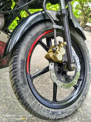 TVS Stryker 125 2022 Yellow