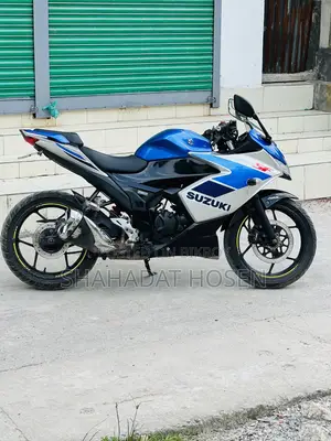 Suzuki Gixxer SF 2023