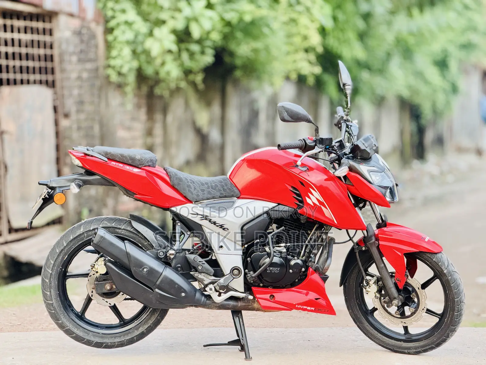 TVS Apache RTR 160 4V 2022 Red
