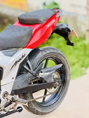 TVS Apache RTR 160 4V 2022 Red