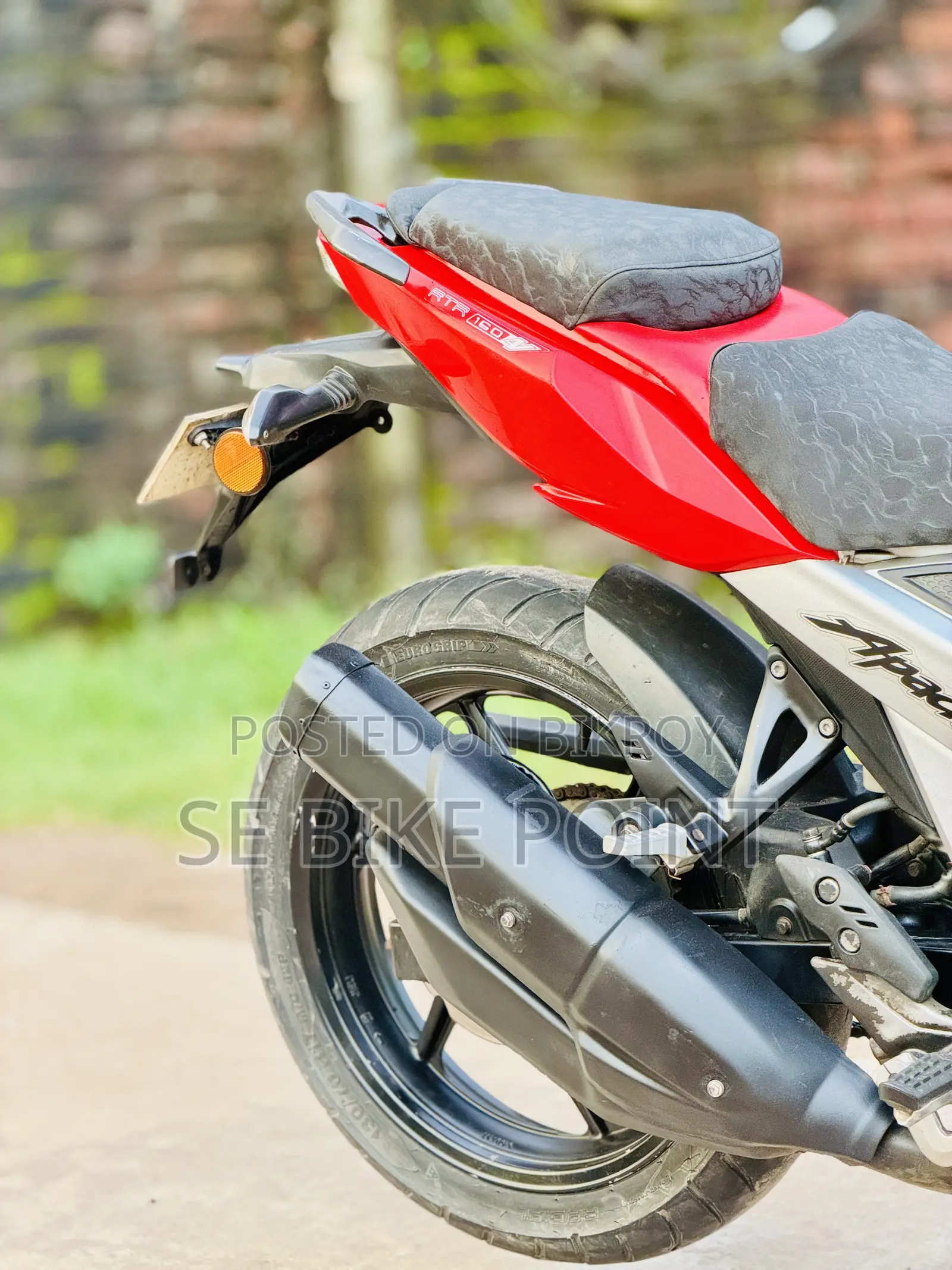 TVS Apache RTR 160 4V 2022 Red