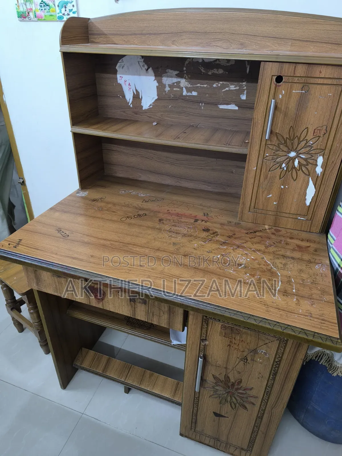 Very Good Quality Study Table