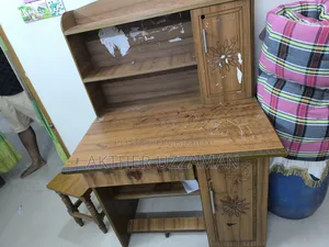 Very Good Quality Study Table