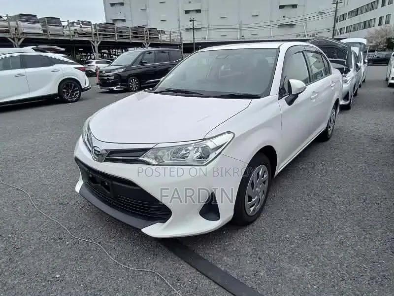 Toyota Axio 2021 White