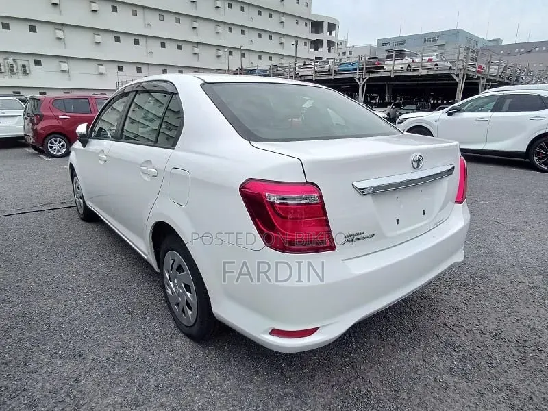 Toyota Axio 2021 White
