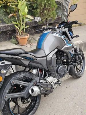 Yamaha FZS V2 2025 Gray