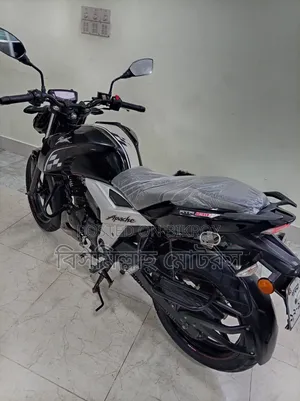 TVS Apache 160 4V 2022 Black