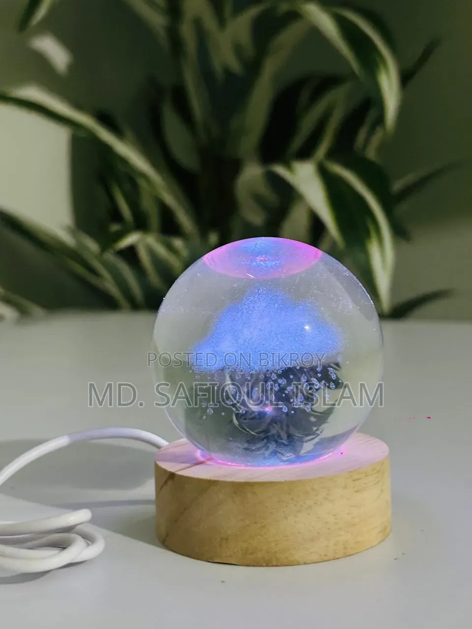 Crystal Ball Lamp
