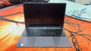 Laptop 16GB Intel Core i5 HDD 512GB