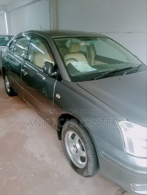 Toyota Premio 2002