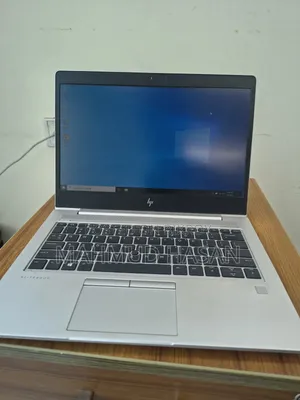 Laptop HP EliteBook 735 G6 16GB AMD Ryzen 5 SSD 256GB