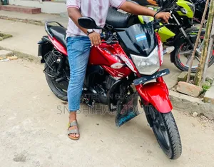 Hero Hunk 2021 Red