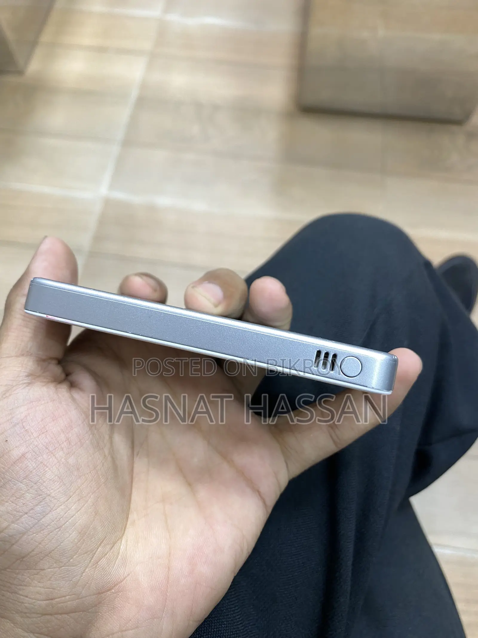 ওয়্যারলেস পাওয়ারব্যাংক