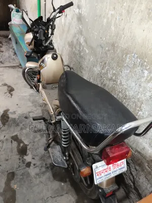 TVS XL 100 Comfort 2025 Gold
