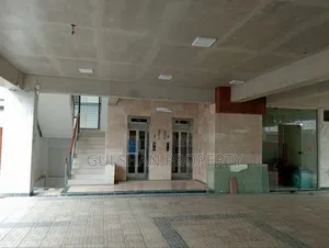 4-Bedroom Apartment in Gulshan 2 for rent